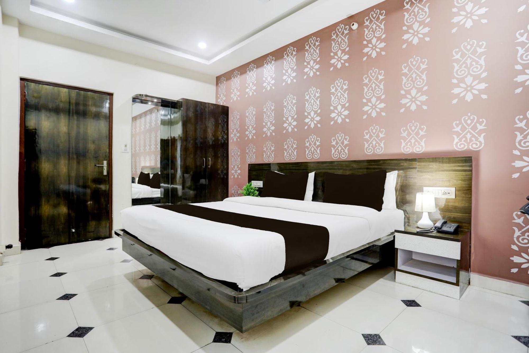 Hotel Super Townhouse Gida Near Rto Office Gorakhpur Exterior foto
